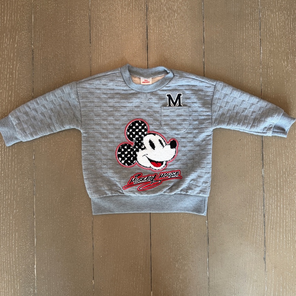 Disney Junior Boys’ Embroidered Mickey Mouse Gray Quilted Sweatshirt Size 24M